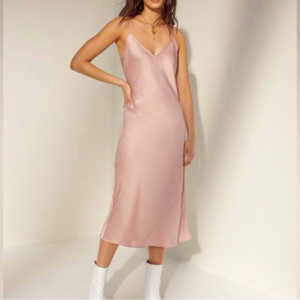 Wilfred Silk-Feel Slip Midi Dress in Pale Pink